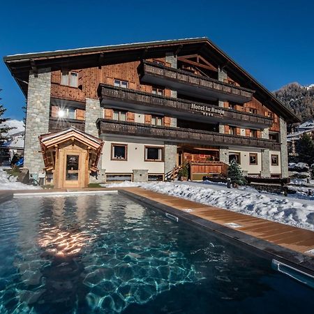 Hotel La Rouja Champoluc Exteriör bild