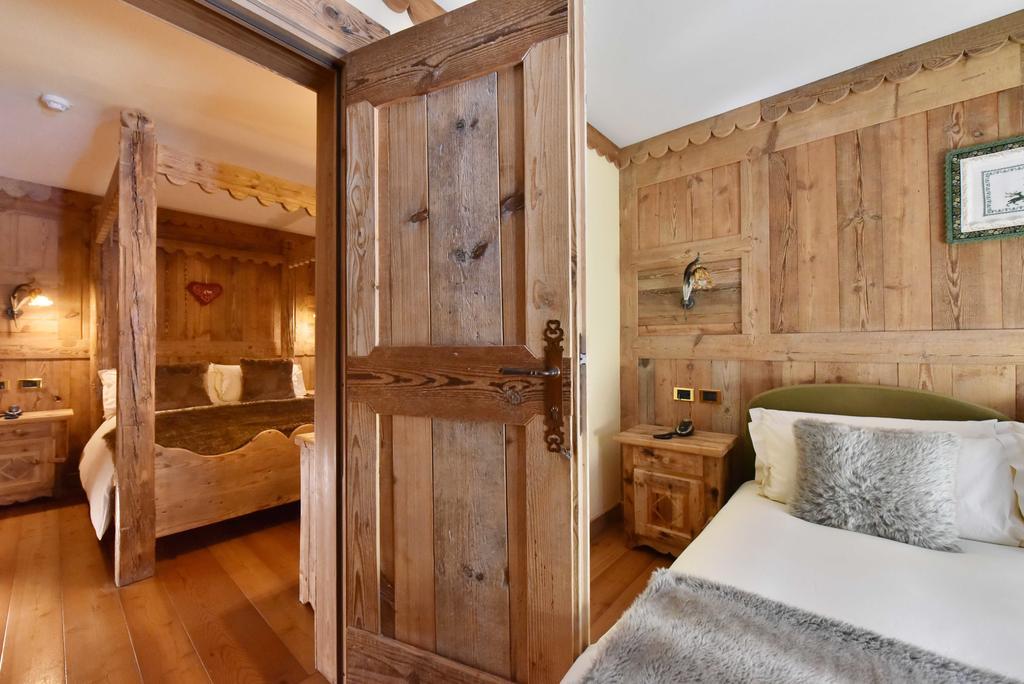 Hotel La Rouja Champoluc Exteriör bild